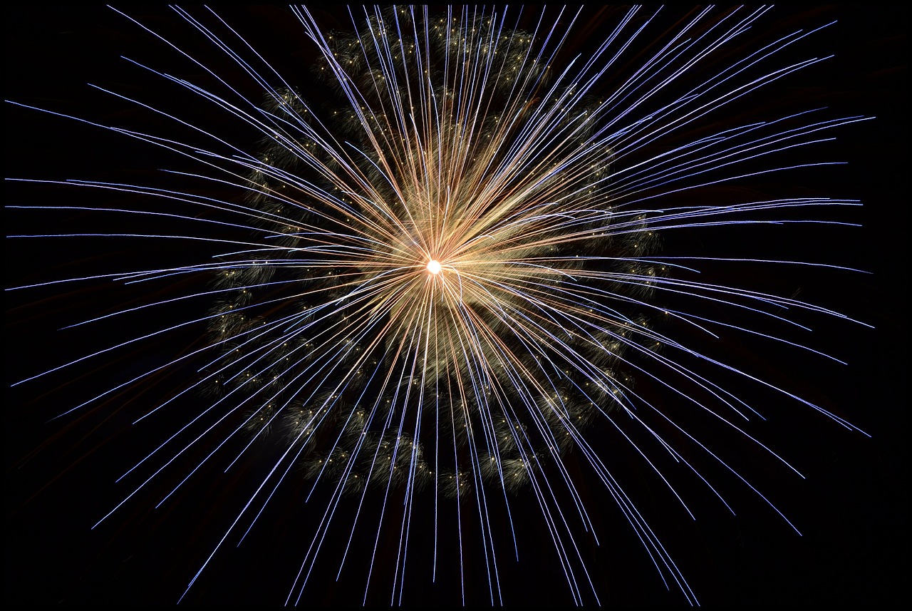 Image - fireworks new year s eve bright