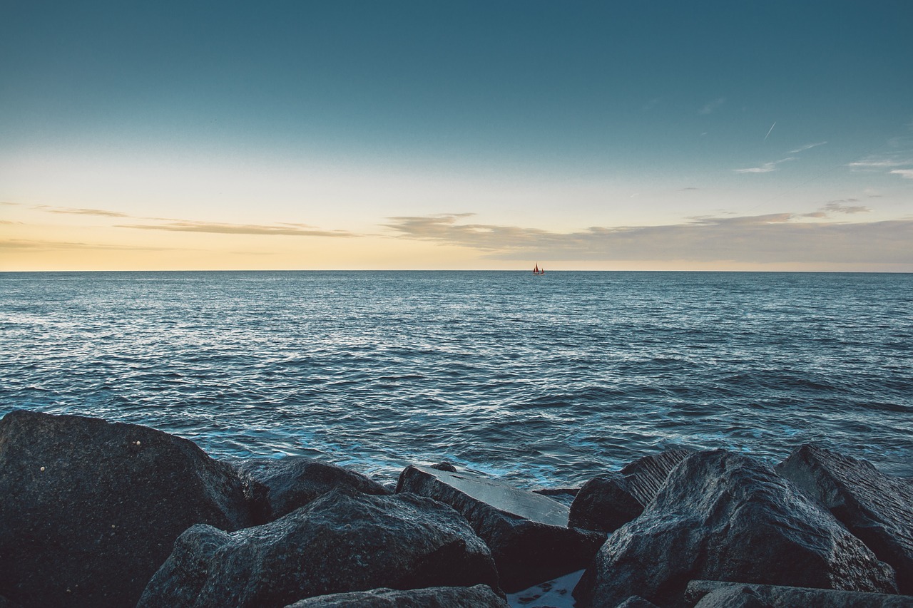 Image - sea shore rock nature horizon