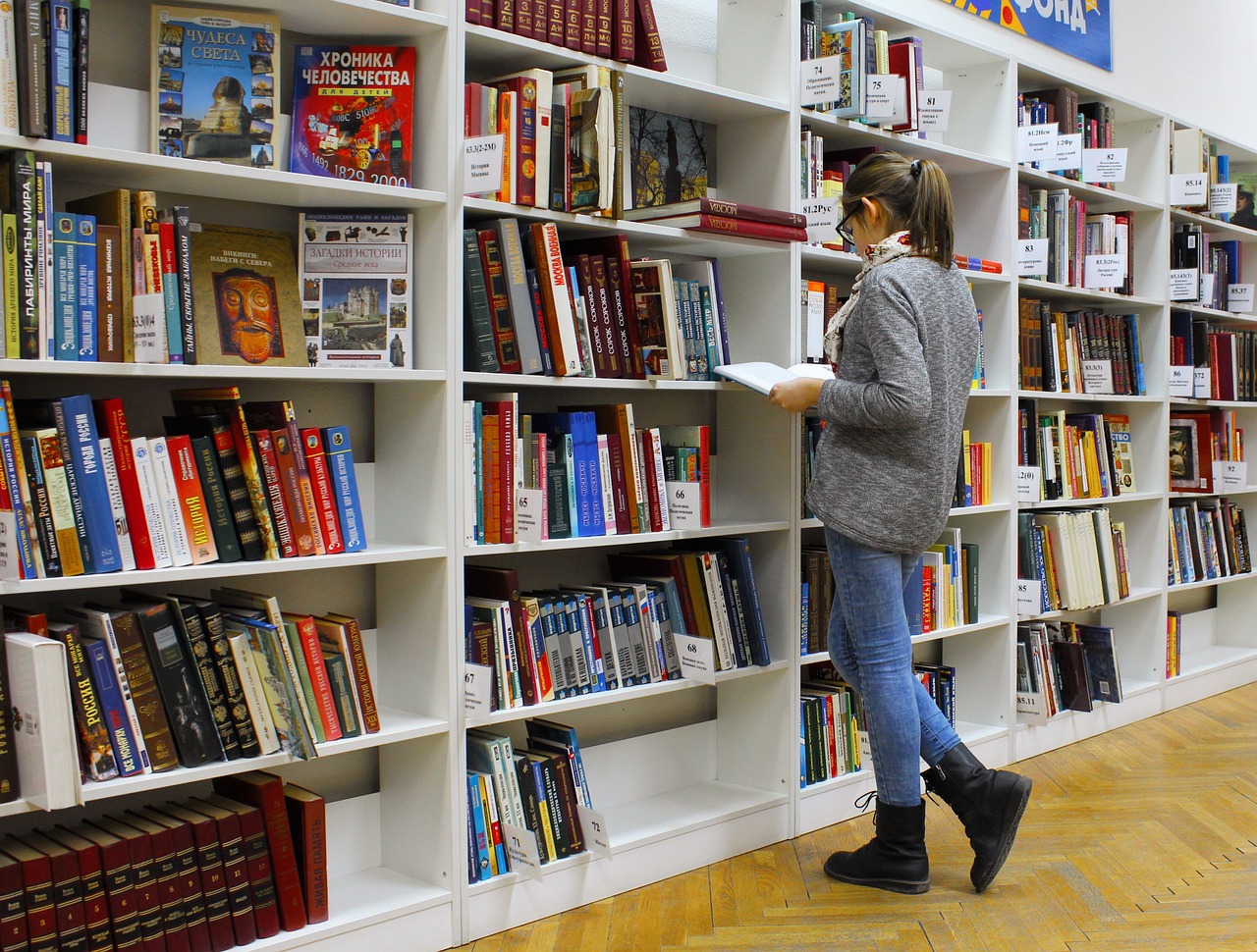 Image - girl library books reading