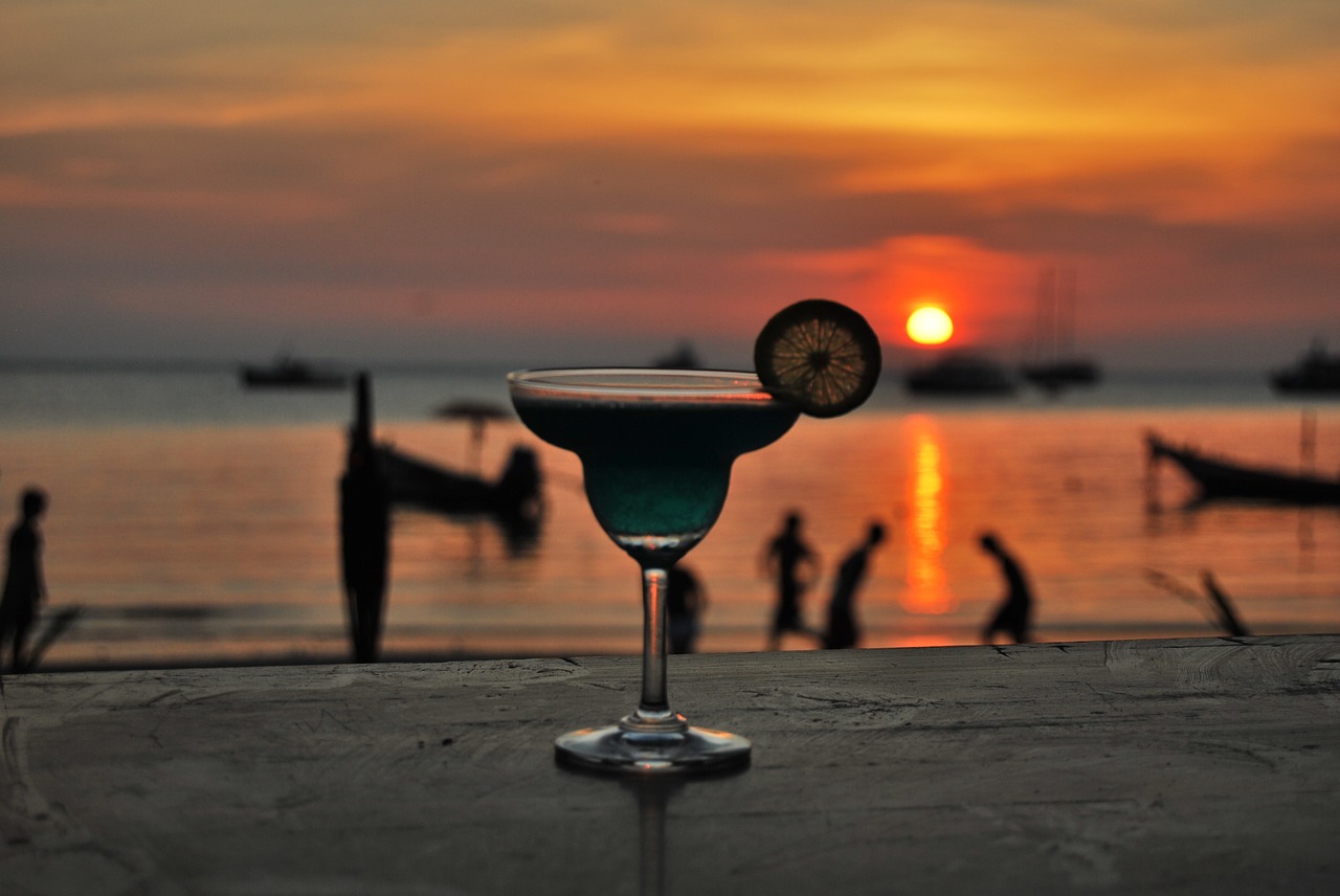 Image - cocktail beach sunset summer
