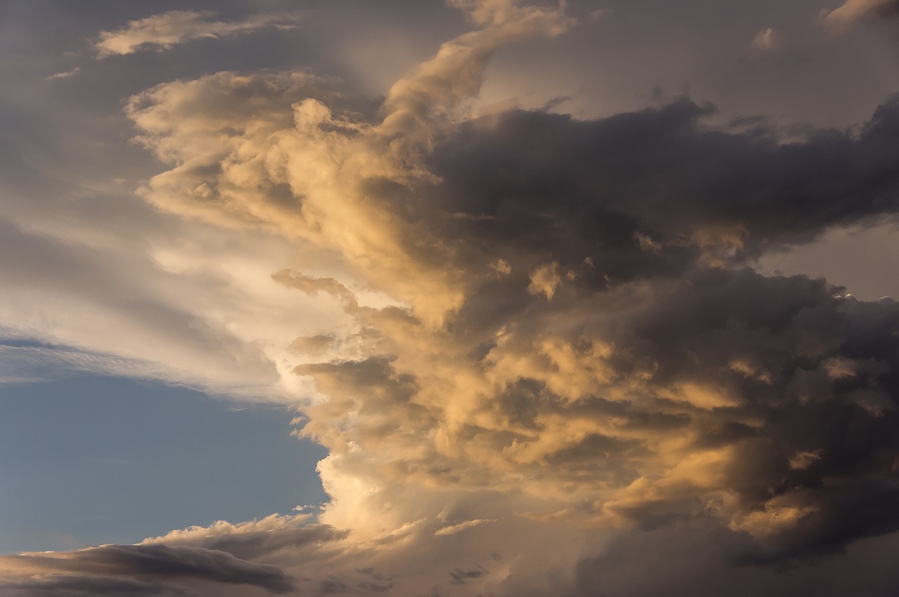 Image - sky cloud sunset grey golden