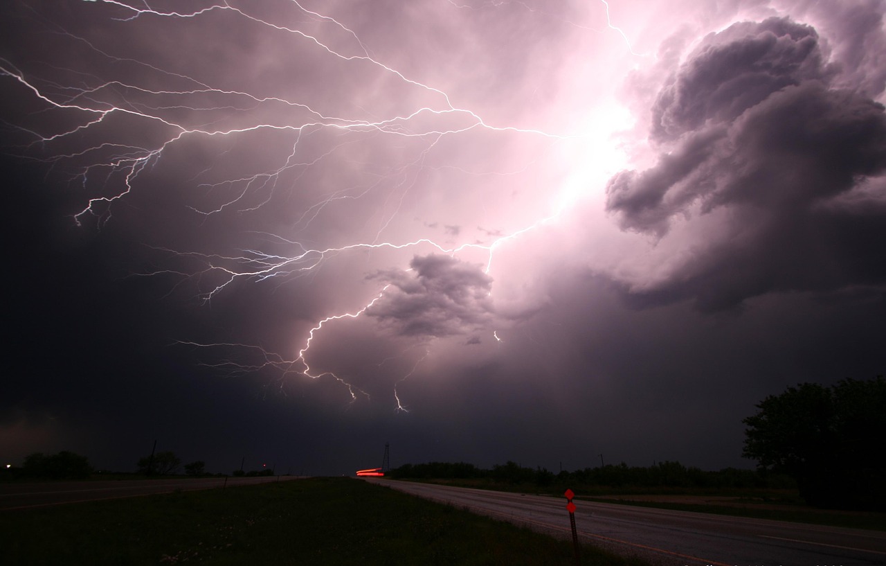 Image - lightning thunder lightning storm