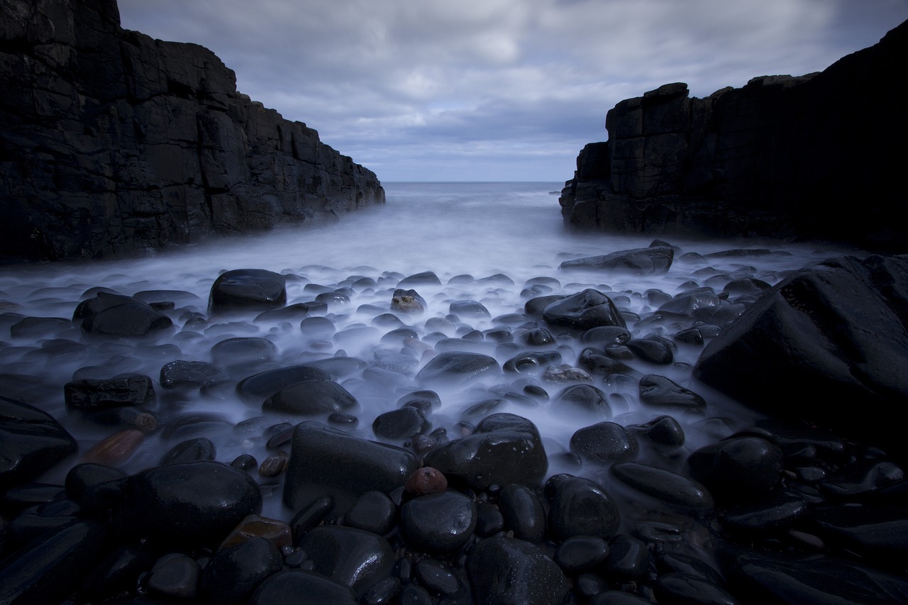 Image - rocks pebbles sea long exposure