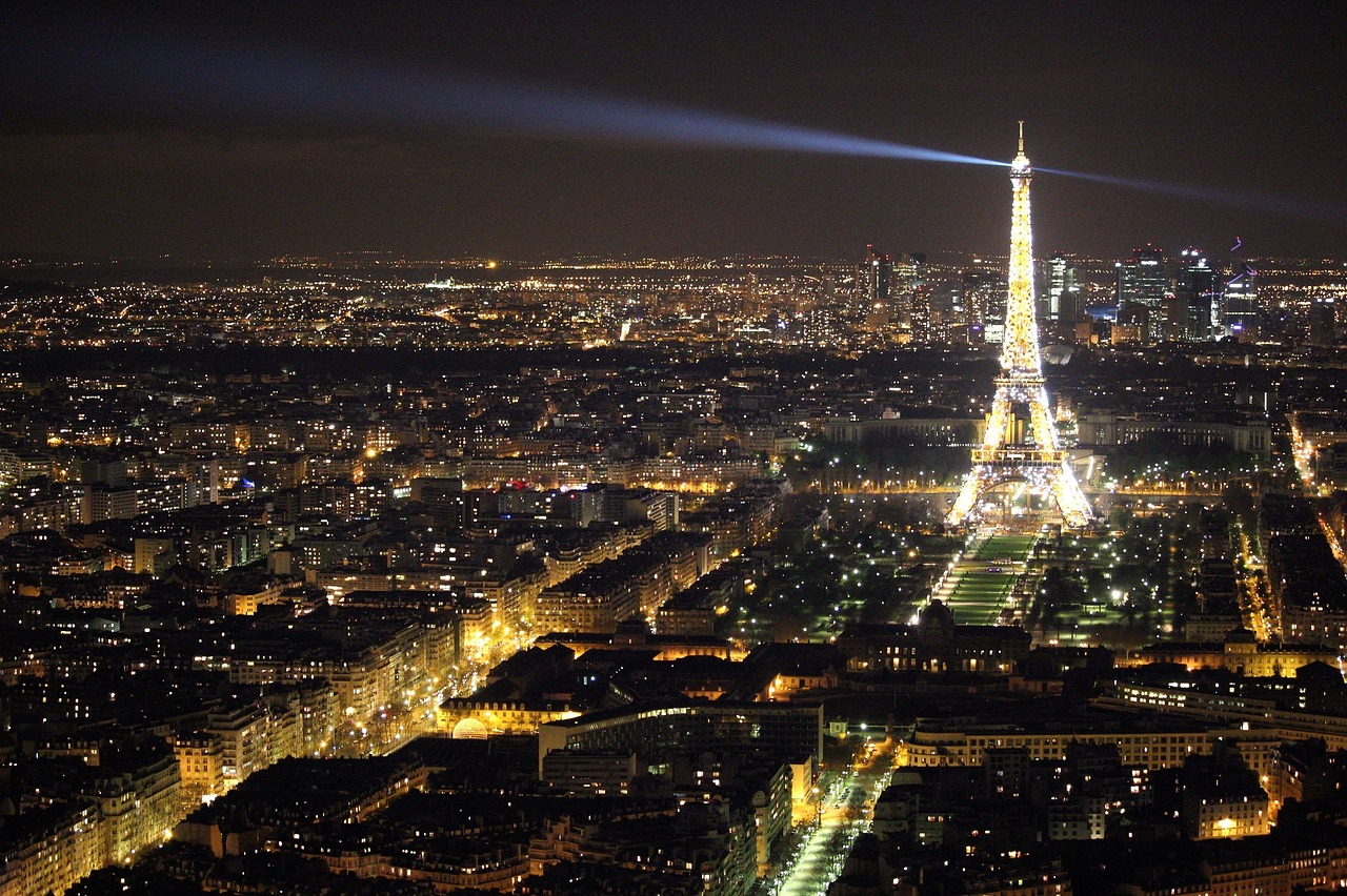 Image - eiffel tower paris monument night