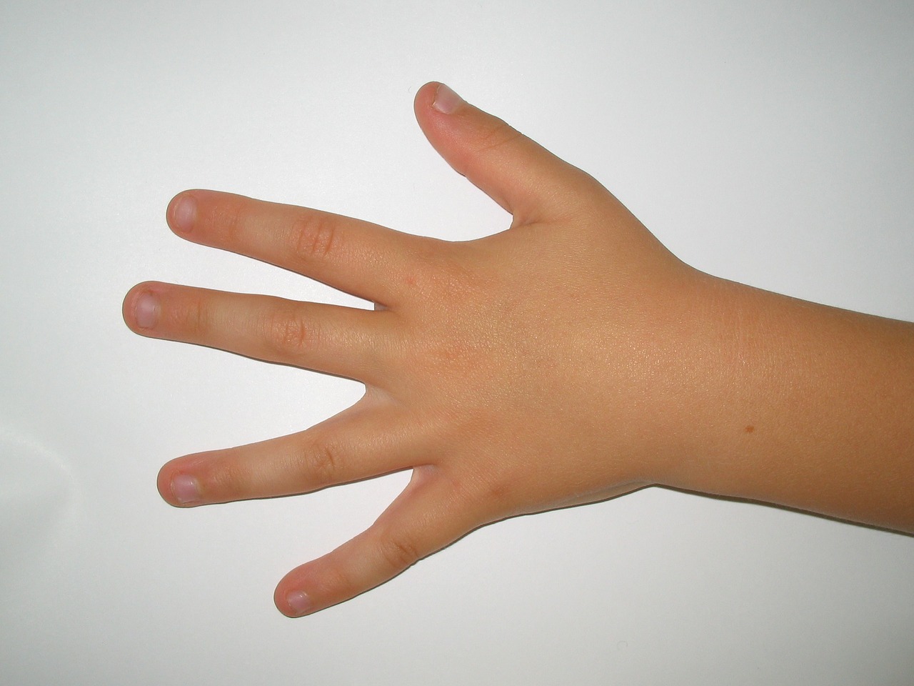 Image - hand left child fingers nails