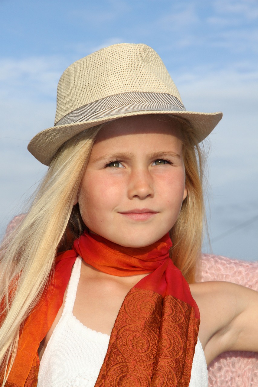 Image - girl hat blonde portrait