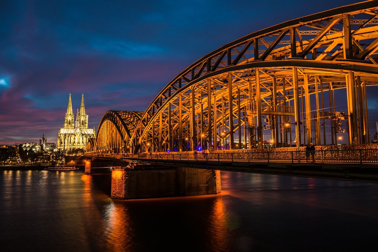 Image - cologne rhine light water skyline