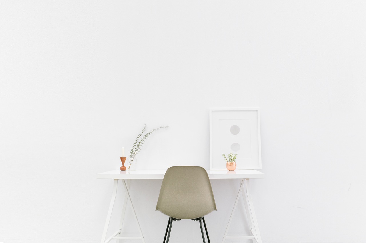 Image - desk white background white room