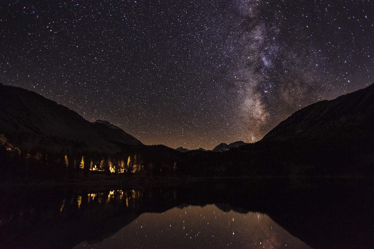 Image - starry night mountains landscape