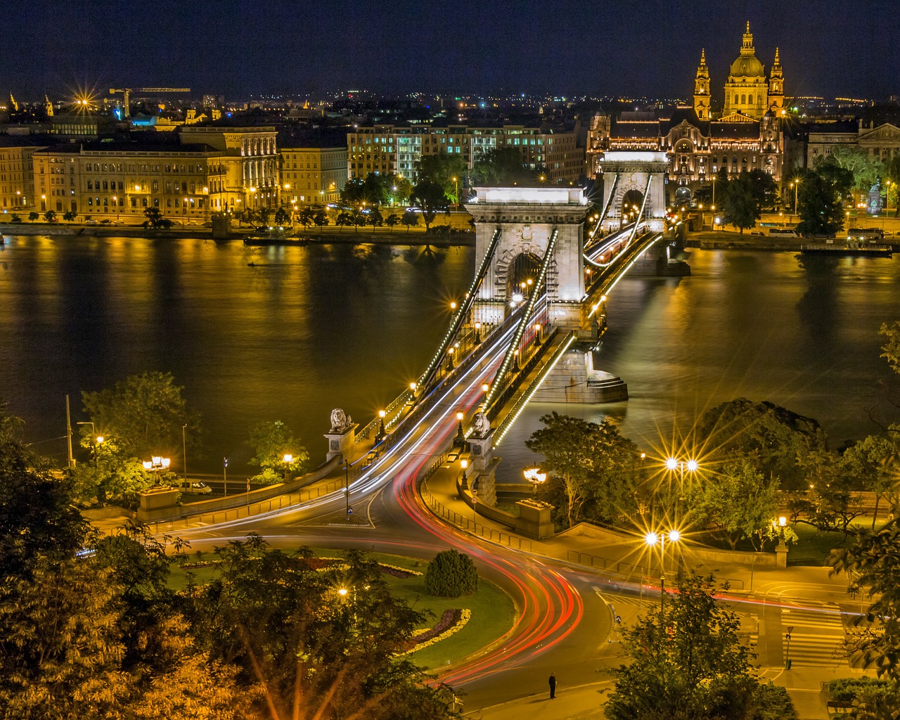 Image - chain bridge budapest hungary