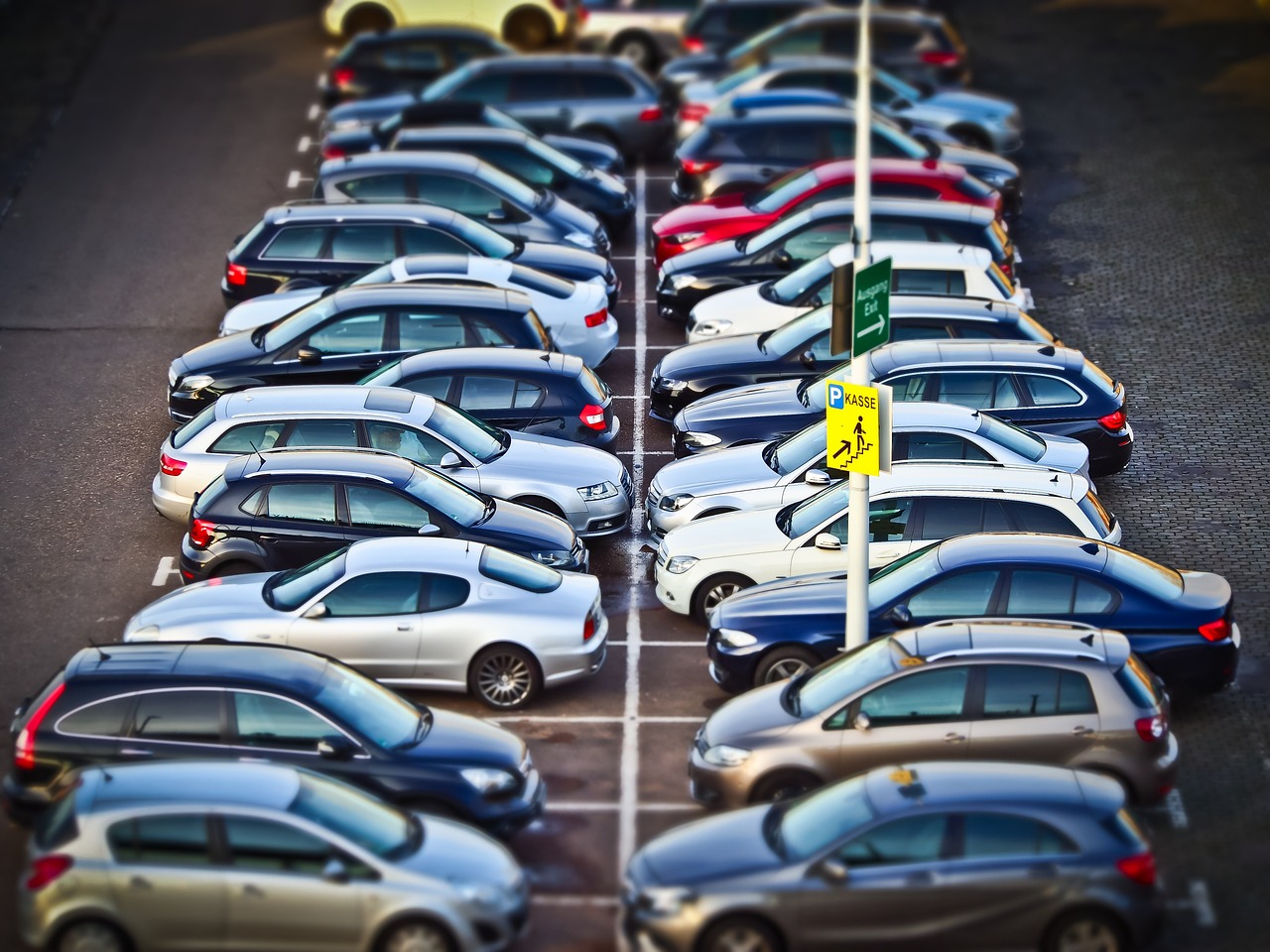 Image - autos parking park traffic