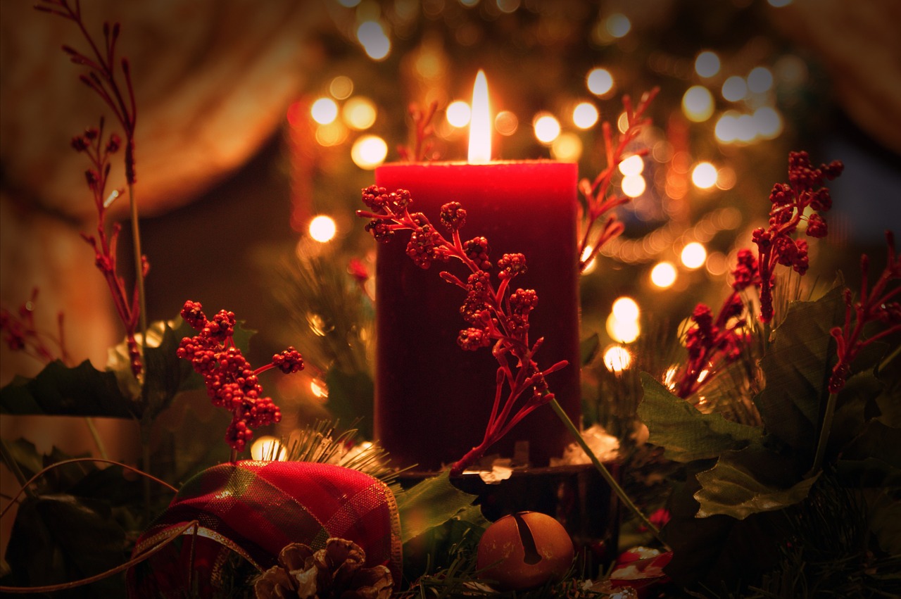 Image - christmas candle red green flame