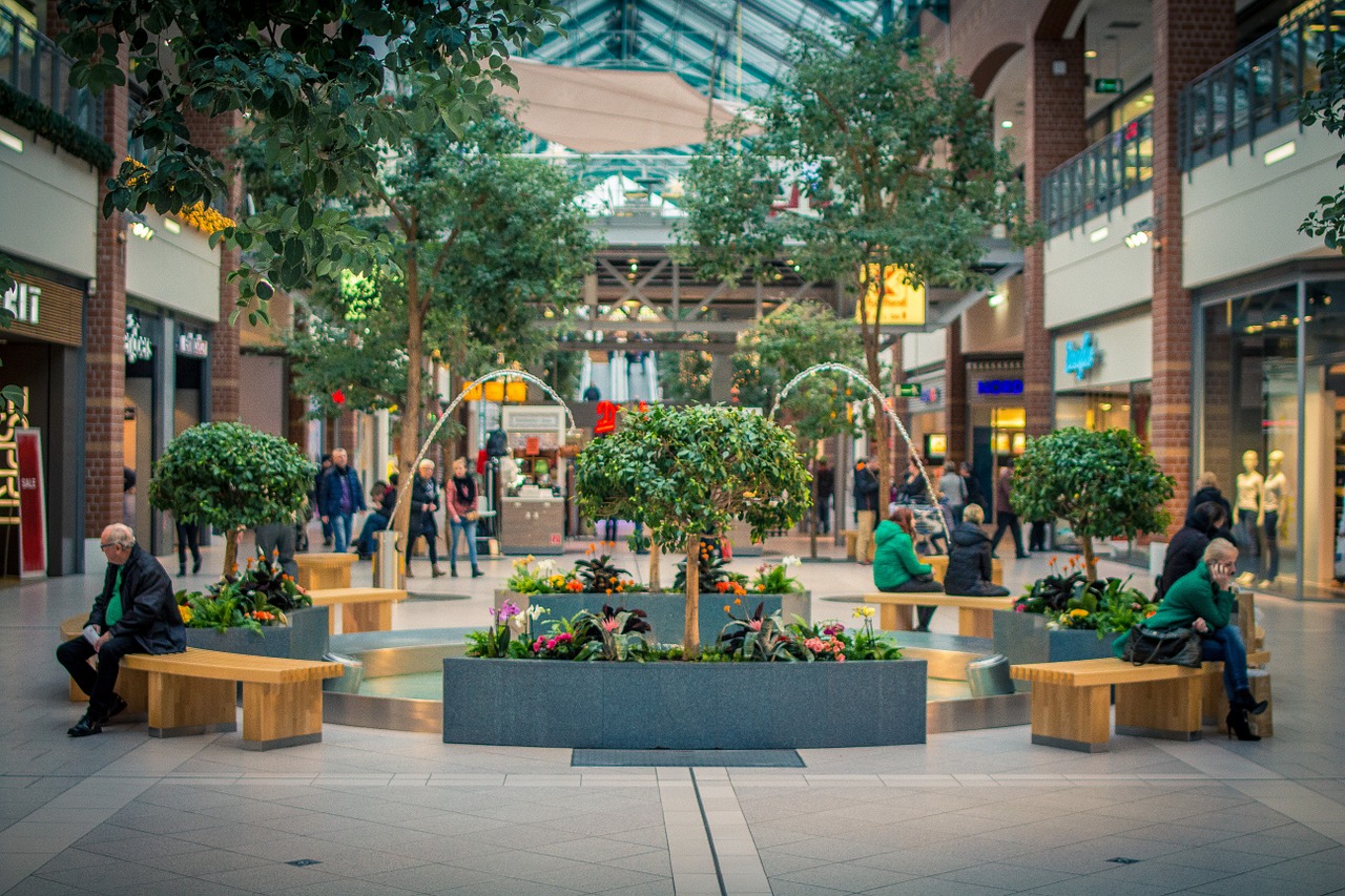 Image - shopping mall square mall center