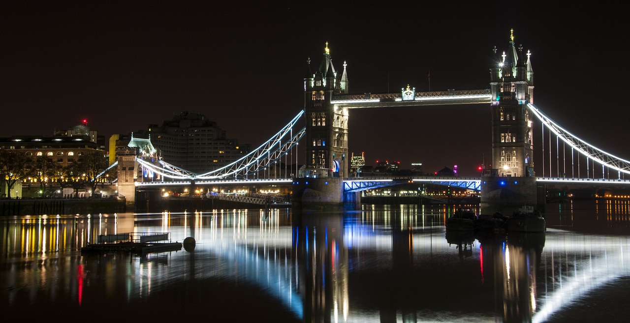 Image - london bridge night london bridge