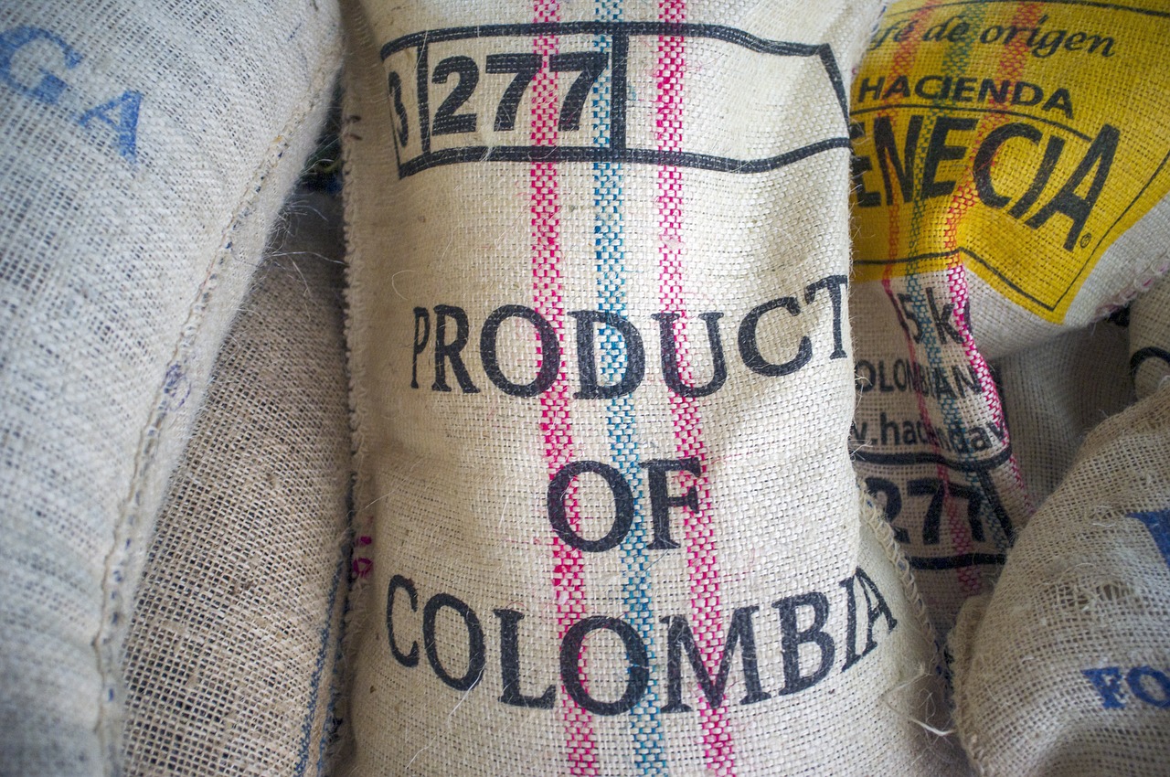 Image - coffee beans sack burlap colombia