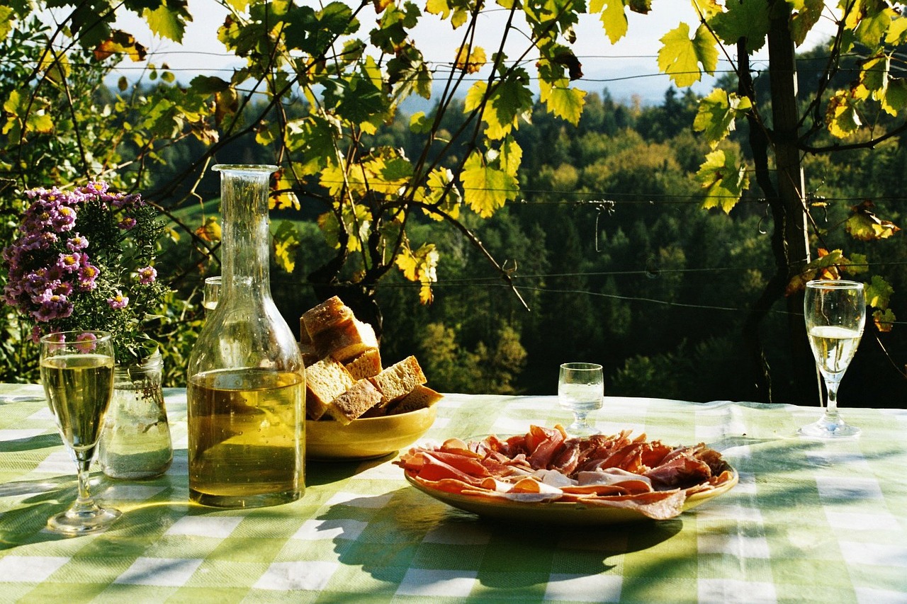 Image - break eat picnic nature recovery