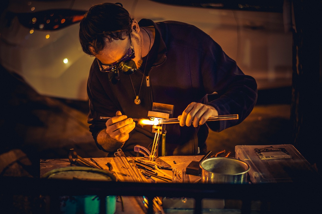 Image - art glassware hot glass