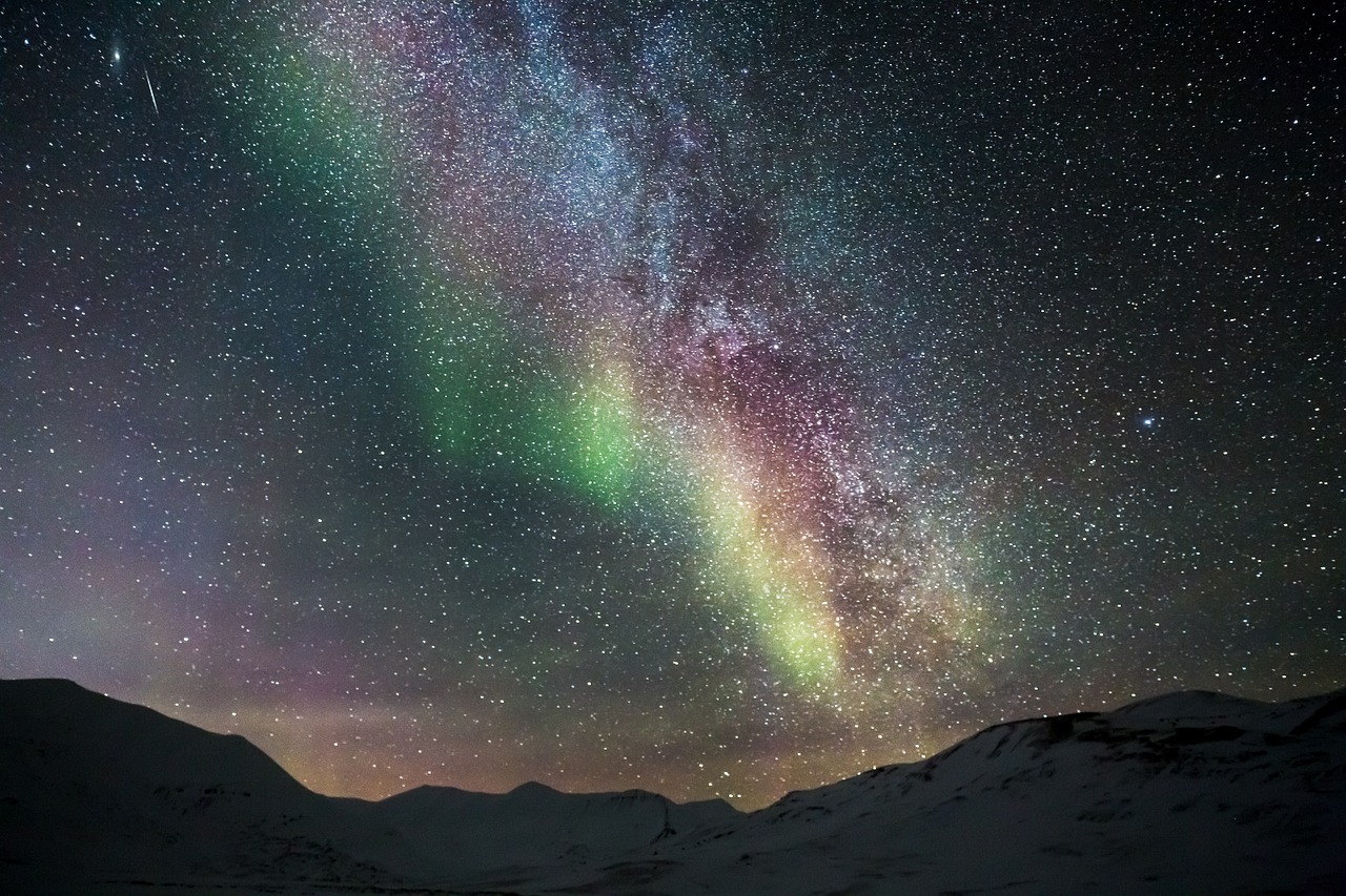 Image - aurora northen lights ice mountain
