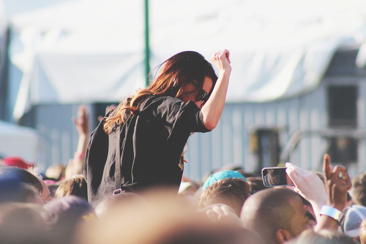 Image - concert girl dancing fun crowd