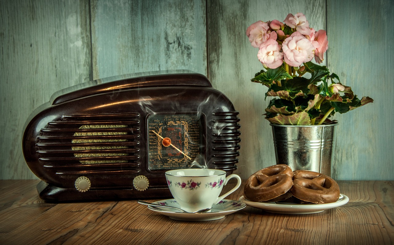Image - retro radio old cup historical