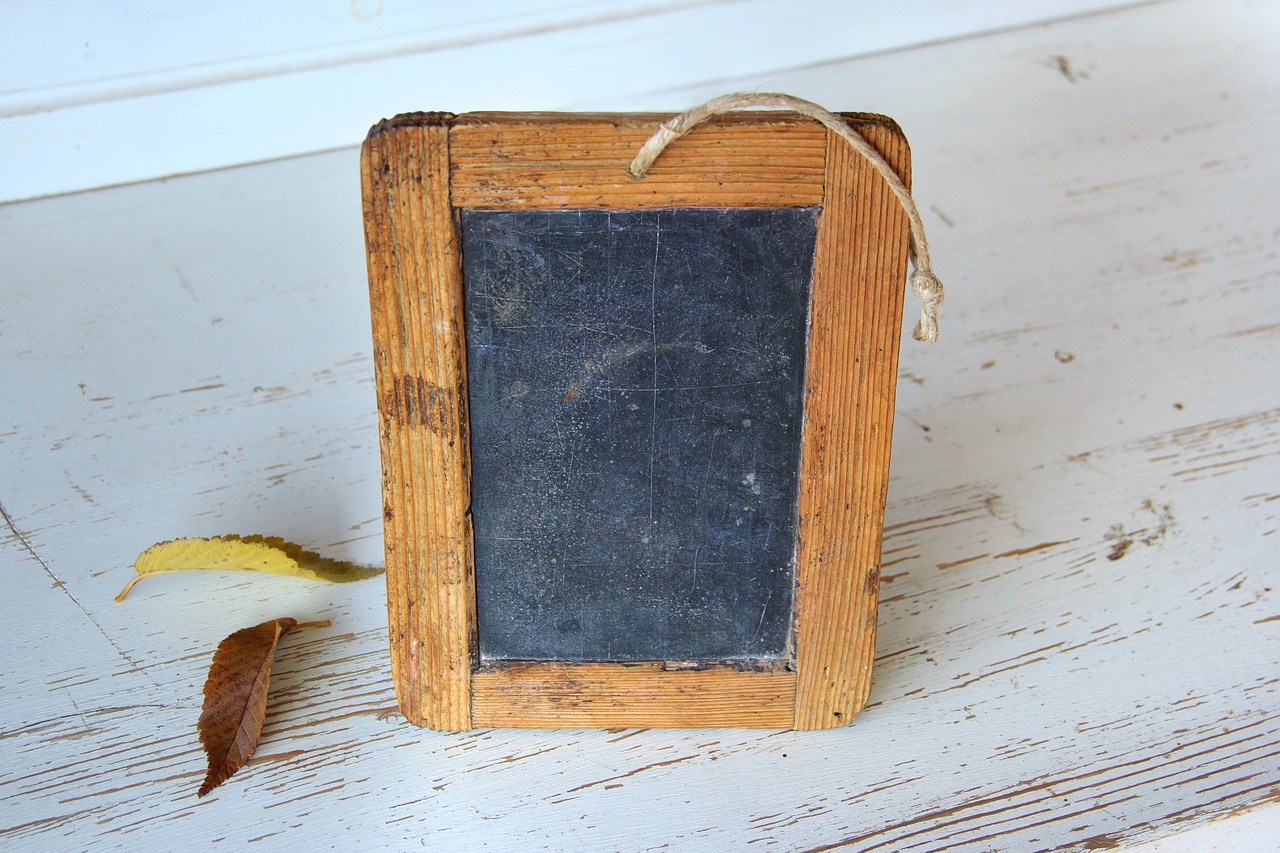 Image - school old plate learning