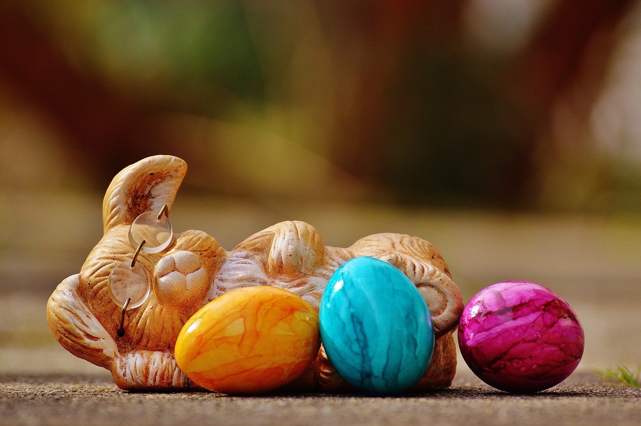 Image - easter egg colorful hare