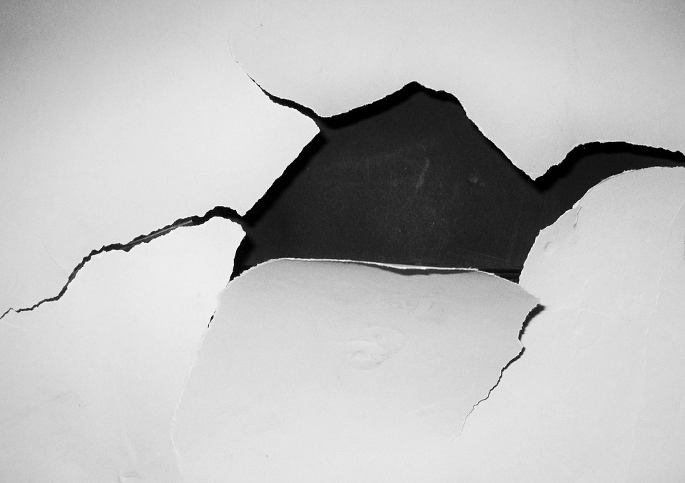 Image - hole crack wallpaper wall white