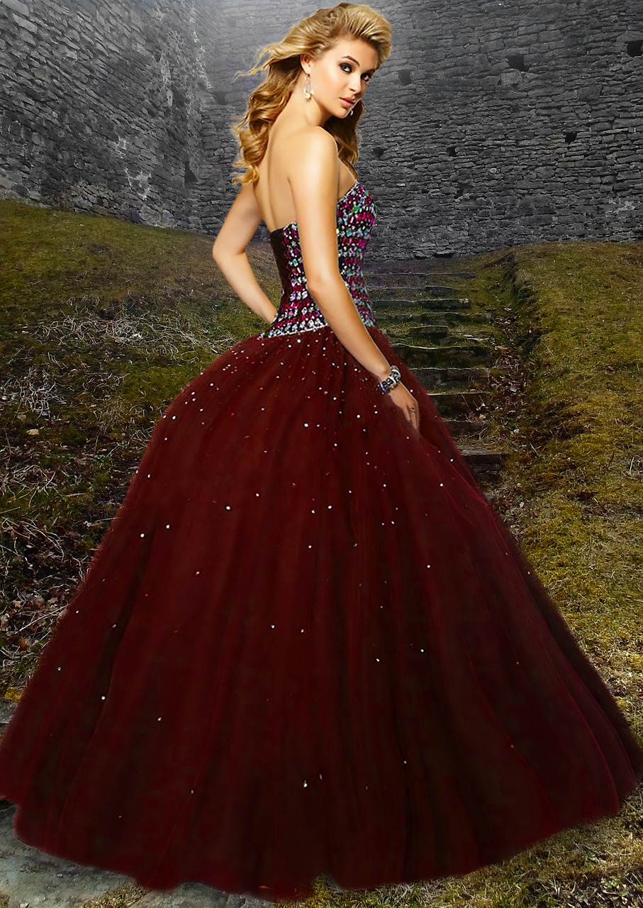 Image - woman beautiful red gown