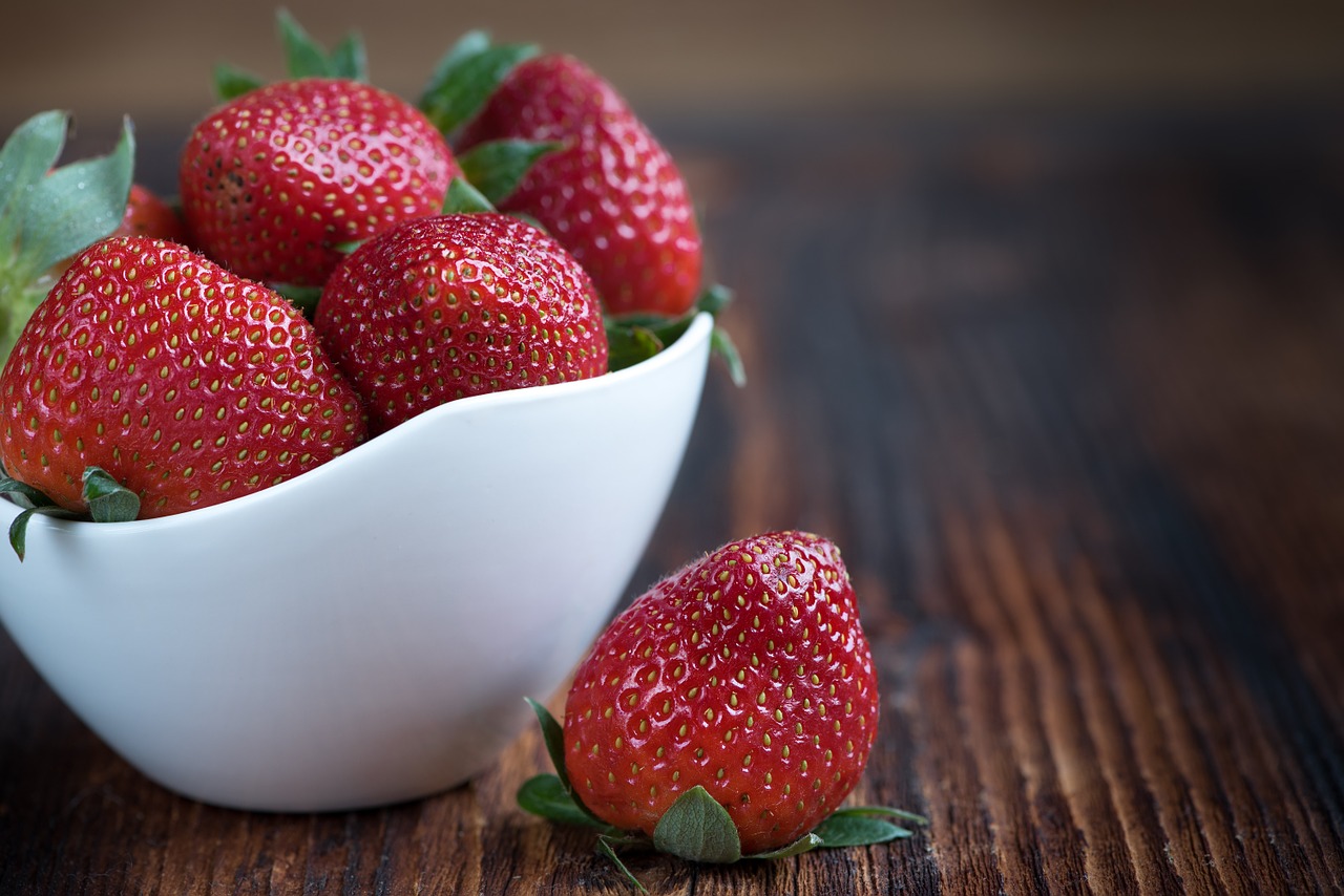 Image - strawberries frisch ripe sweet