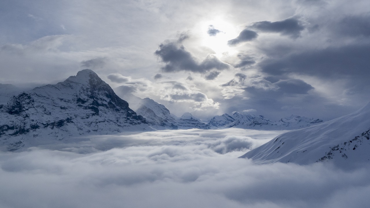 Image - grindelwald eiger switzerland