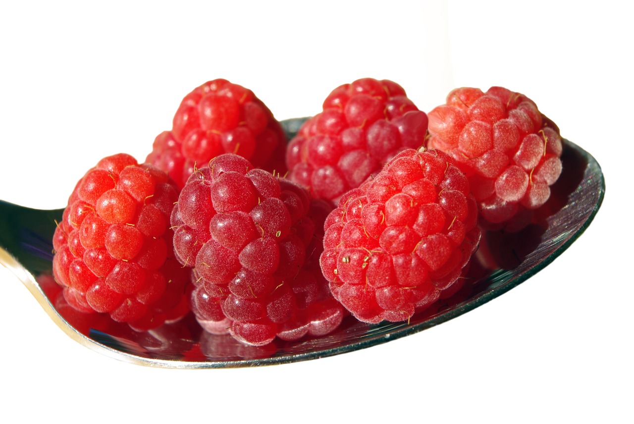 Image - raspberries fruit spoon eat