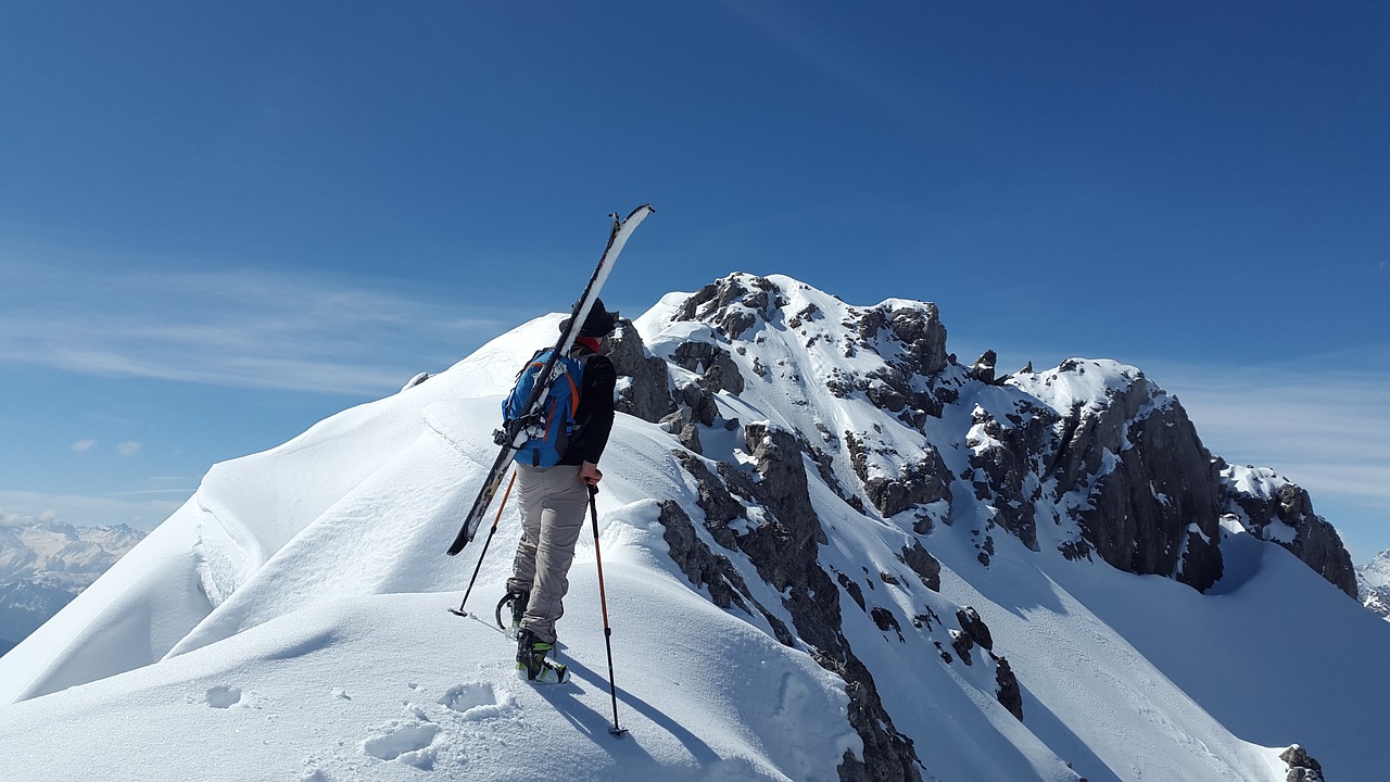 Image - backcountry skiiing stone kar tip