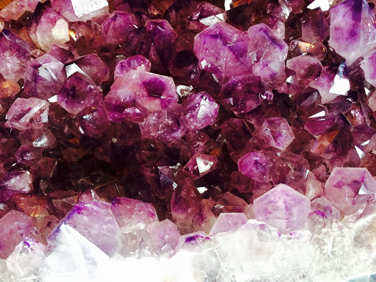 Image - crystal amethyst purple mineral