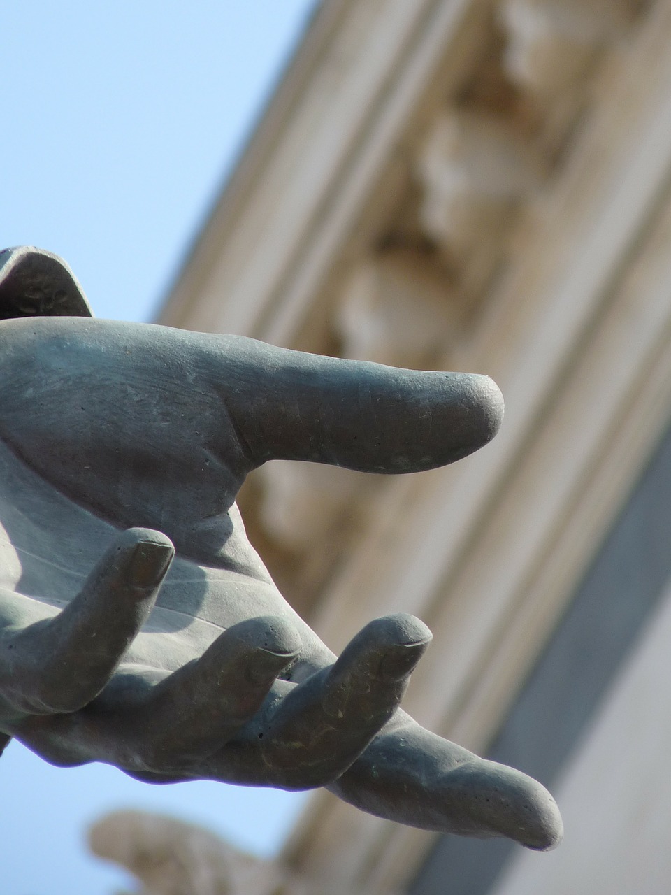 Image - marseille statue hand bronze