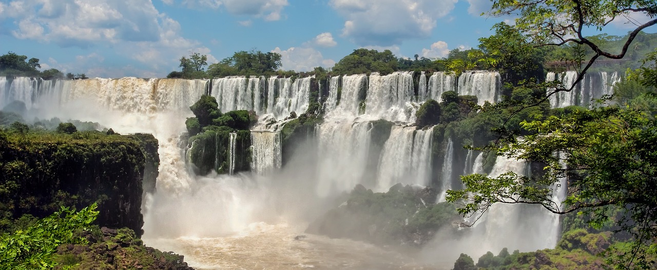 Image - iguazu falls argentina iguazu river