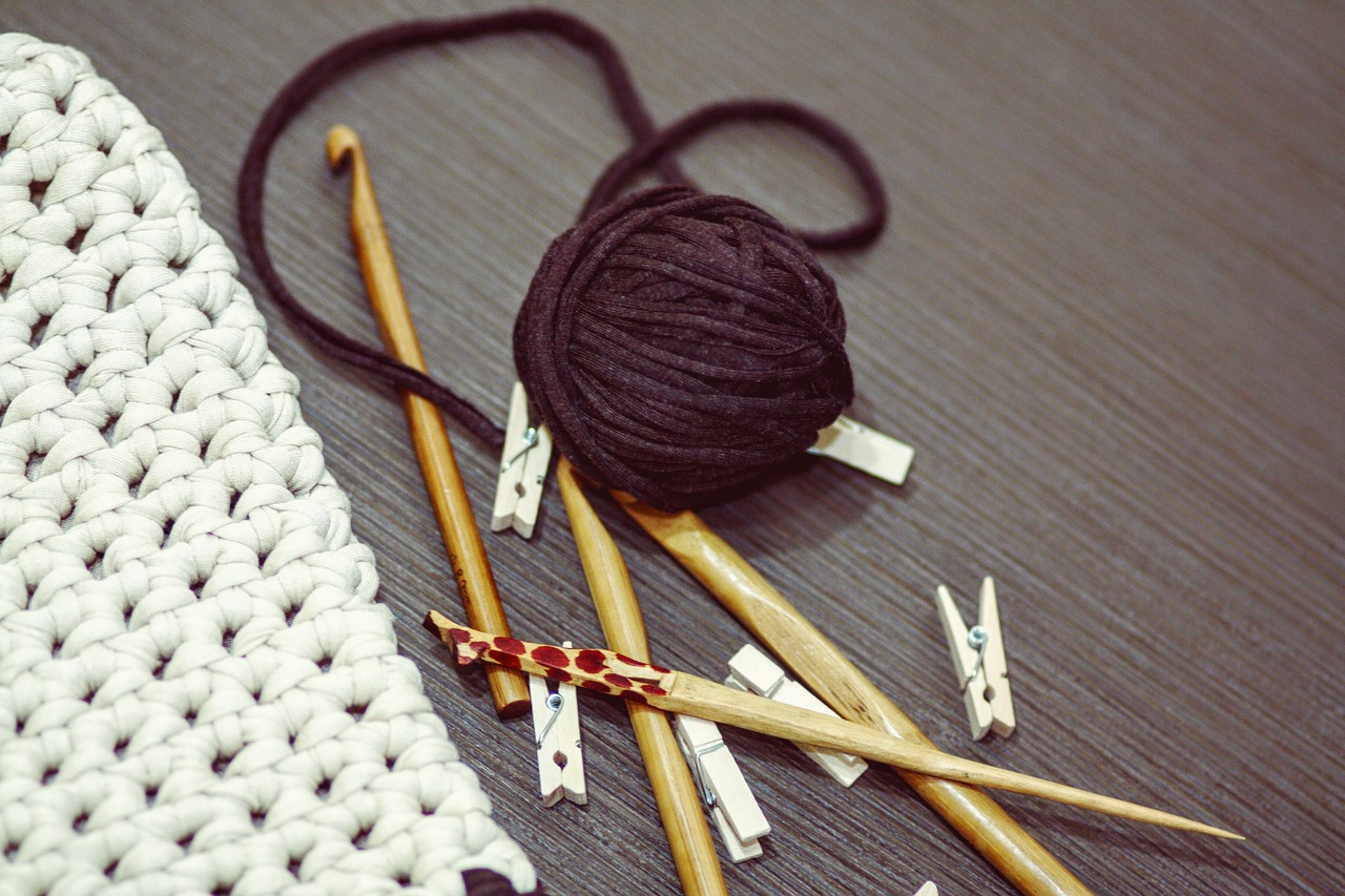 Image - crocheting yarn diy knitting