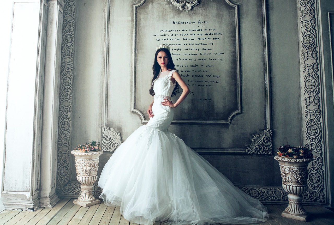 Image - wedding dresses castle bride