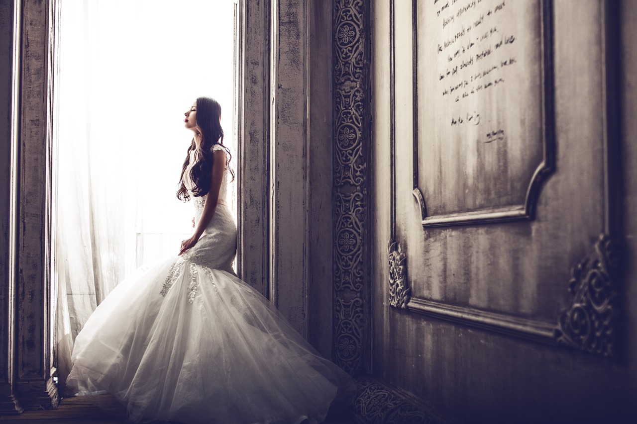 Image - wedding dresses castle bride