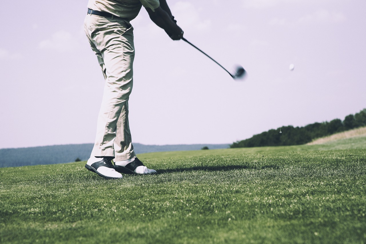 Image - golf tee golf course golf clubs