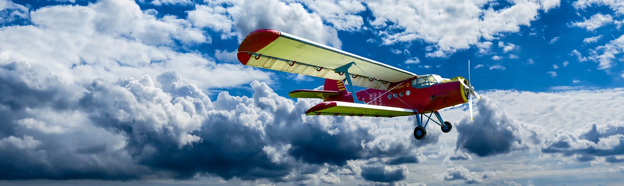 Image - aircraft propeller wing fly