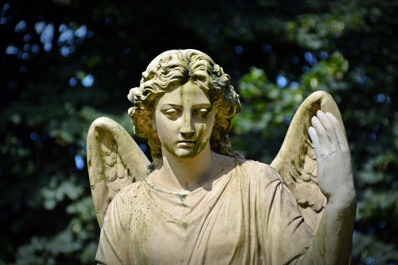 Image - angel figure mourning hope