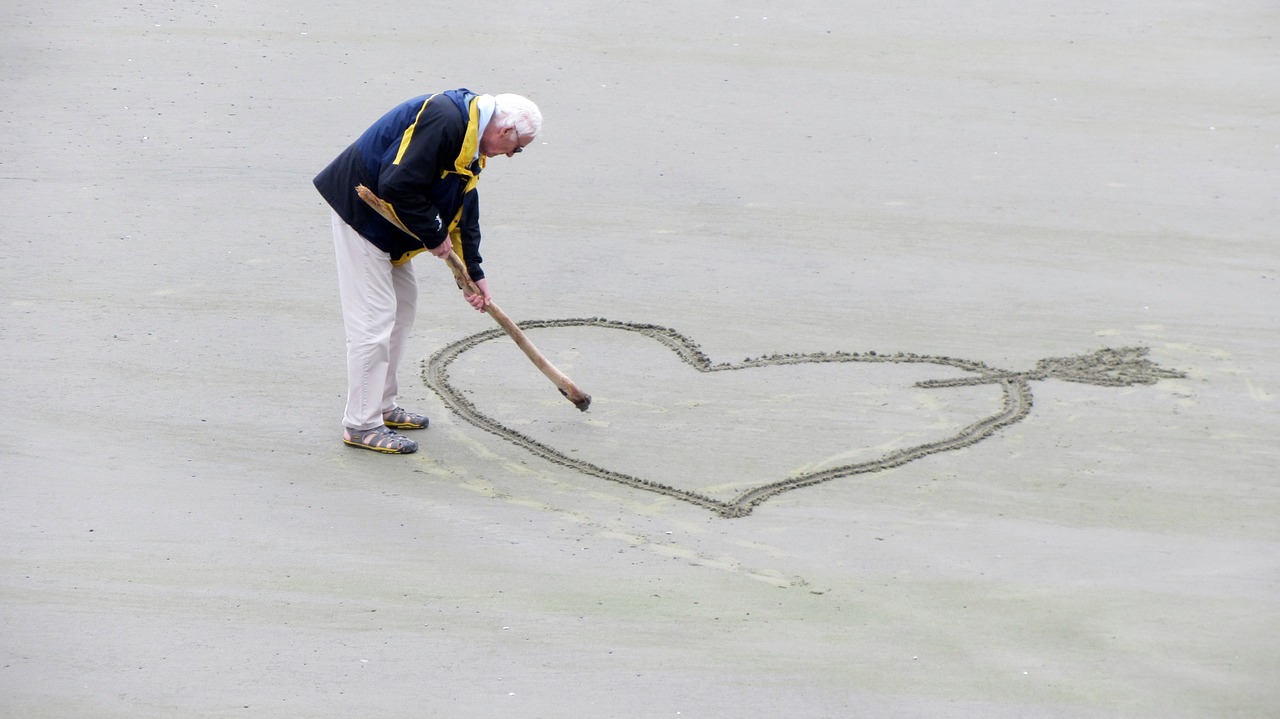 Image - love old people the heart of