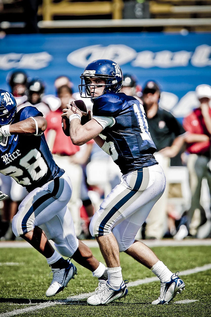 Image - football quarterback college