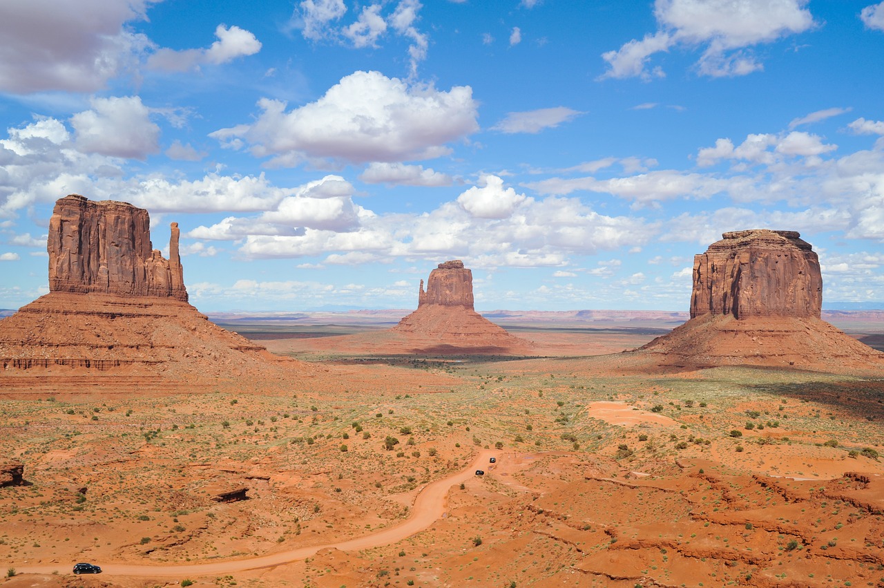 Image - monument valley west western blue