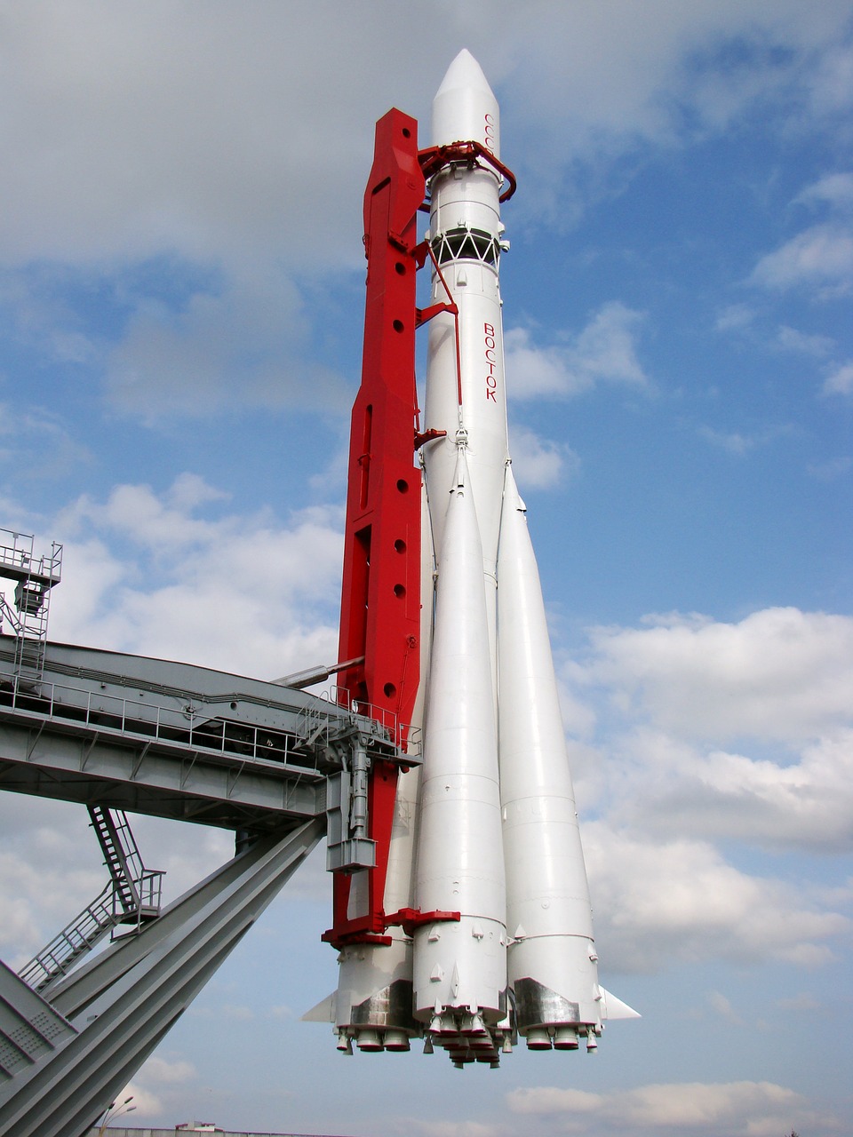 Image - rocket moscow sky blue exhibition