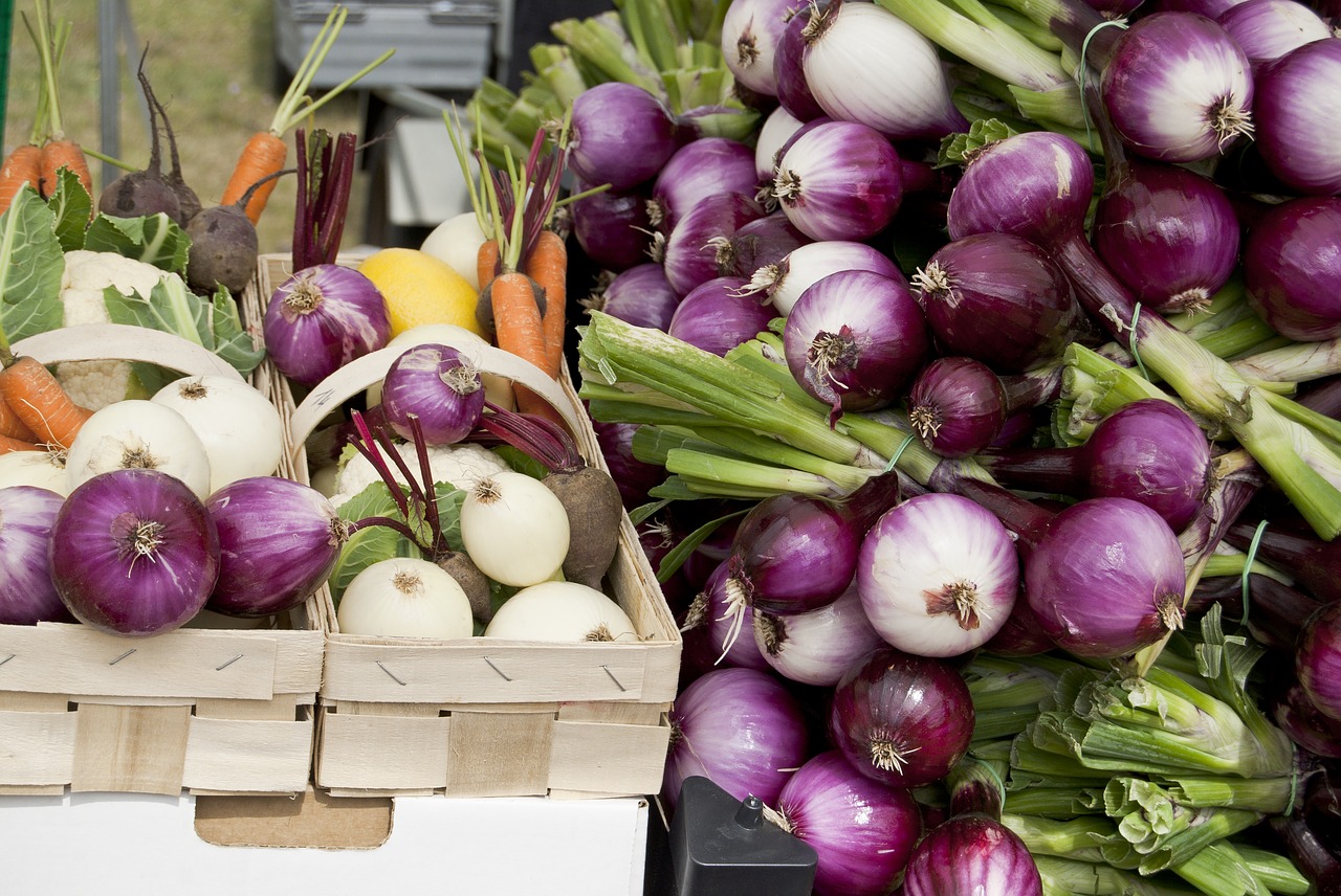 Image - fresh vegetables onion red onion