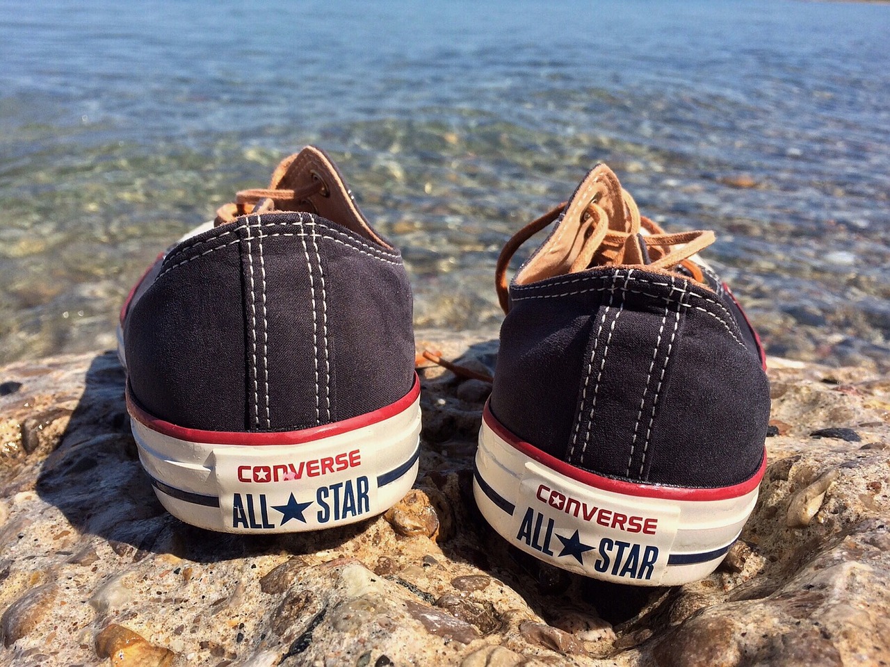 Image - converse chucks sneakers beach