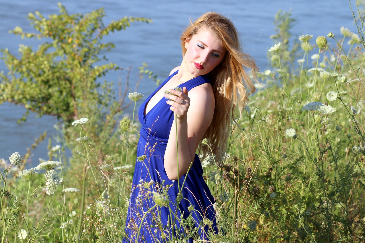 Image - girl dress blue lake water beauty