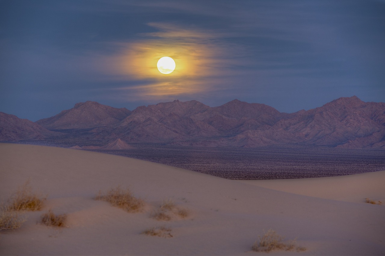 Image - sand dunes mountains moon rise