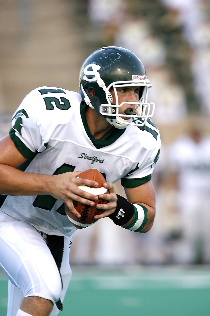 Image - quarterback action football